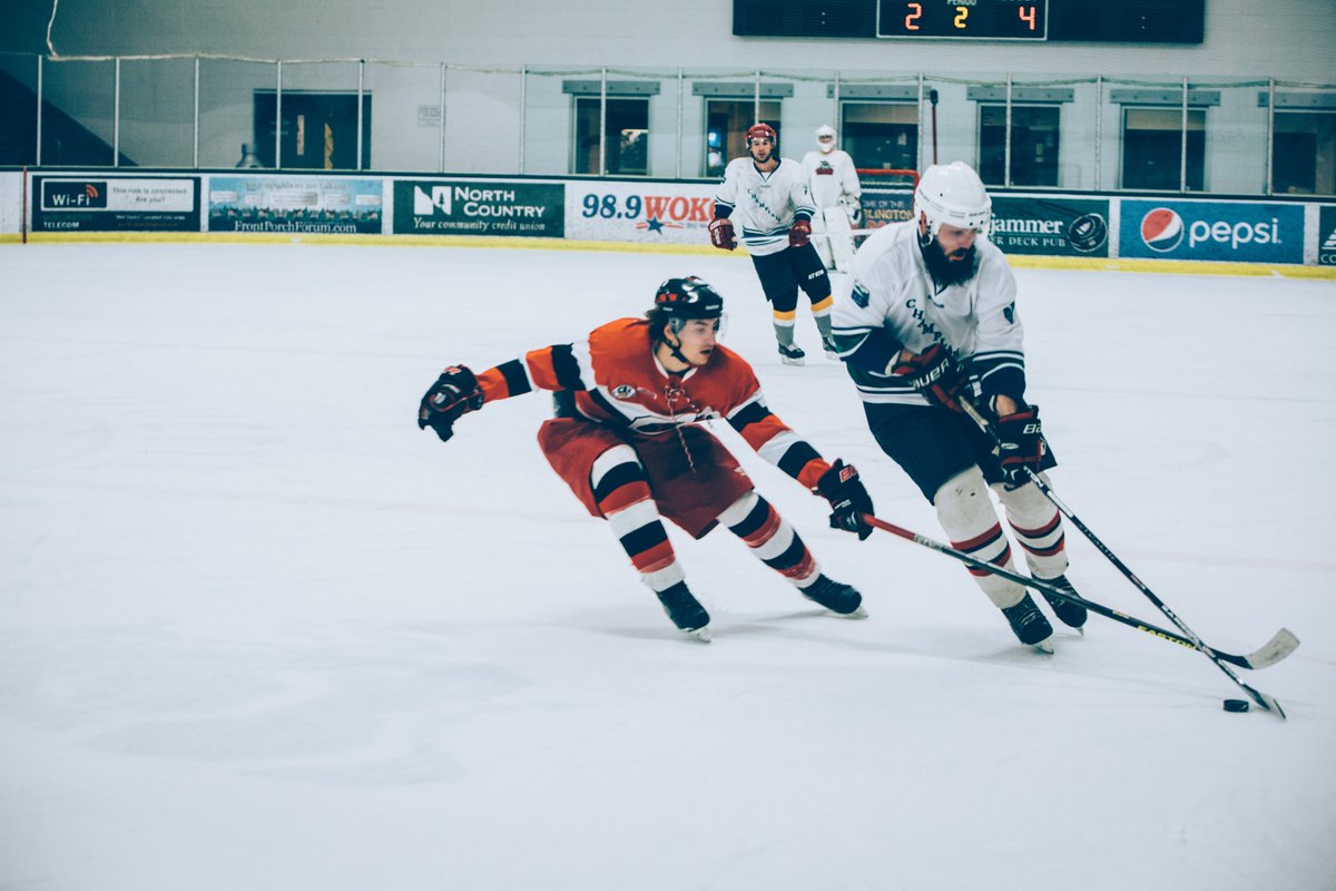 ChamplainEdu's tweet image. TODAY: Don't forget to stop by the Activities Fair from 3:30—5 PM in Argosy Gymnasium! Learn about the many clubs and activities available at #ChamplainCollege. Plus, we'll be raffling off some great prizes! #CampChamp