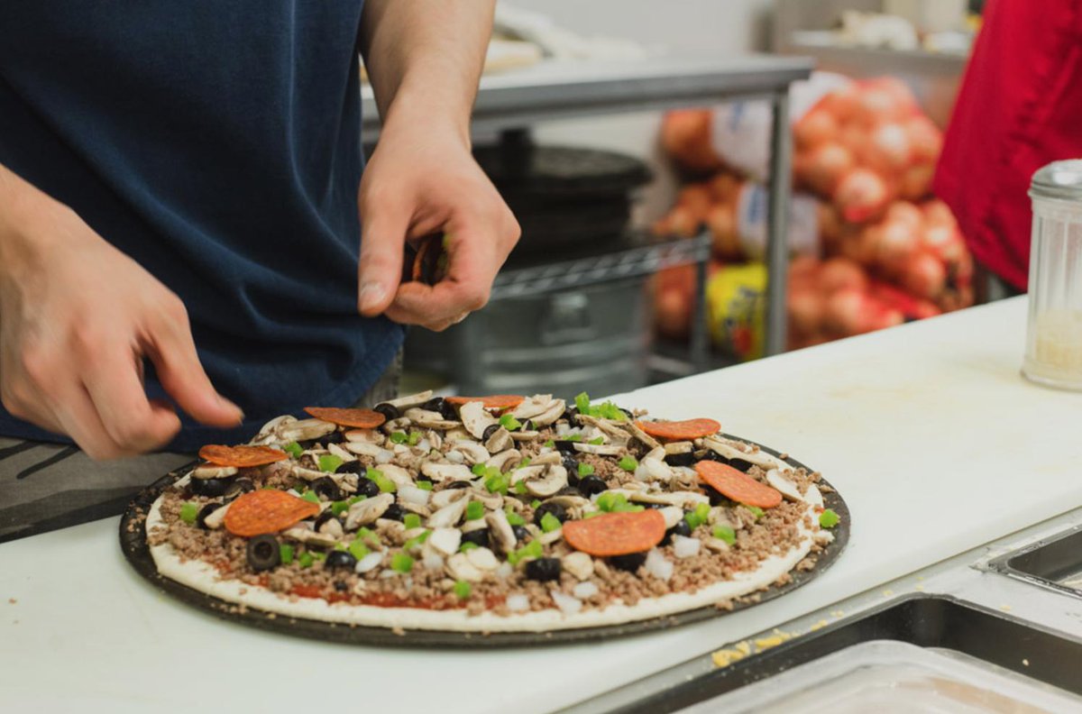 Happy Labor Day! We are open, so let us cook for you on your day off - it'll be the perfect end to a long weekend 😁
