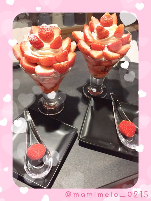 パフェ食べに行きたいのtwitterイラスト検索結果