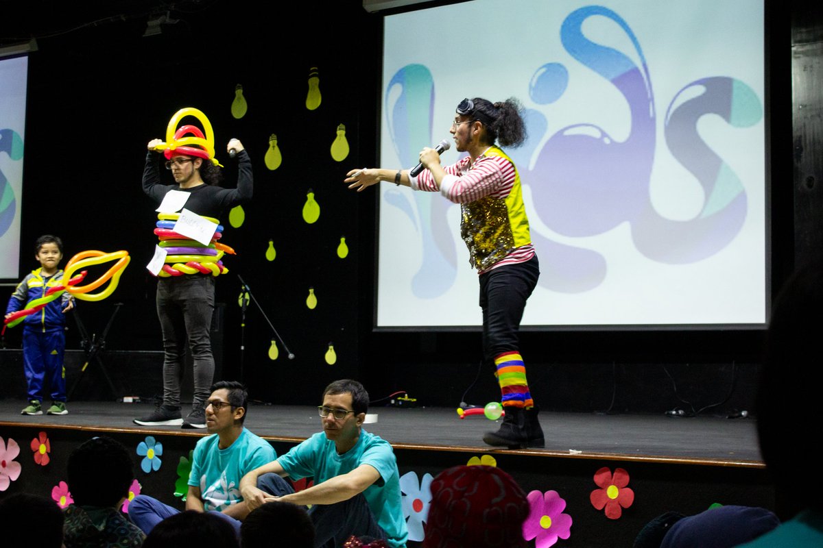 NDRAguaViva's tweet photo. Iniciamos el mes de Septiembre🌷🌻🌞 con grandes sorpresas para #KidsAV.
¡Pasamos momentos divertidos! https://t.co/3St3Z306lO