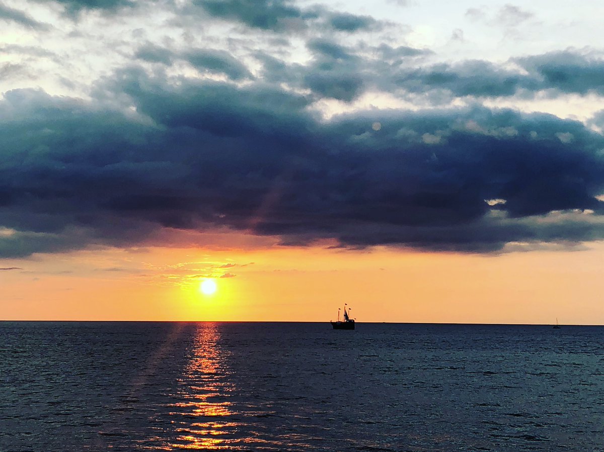 loooorenanicole's tweet image. Hasta próximo vez Puerto Vallarte. ¡Eres hermosa! 👋🏽👋🏽👋🏽💖💖💖 #PyConLatam19