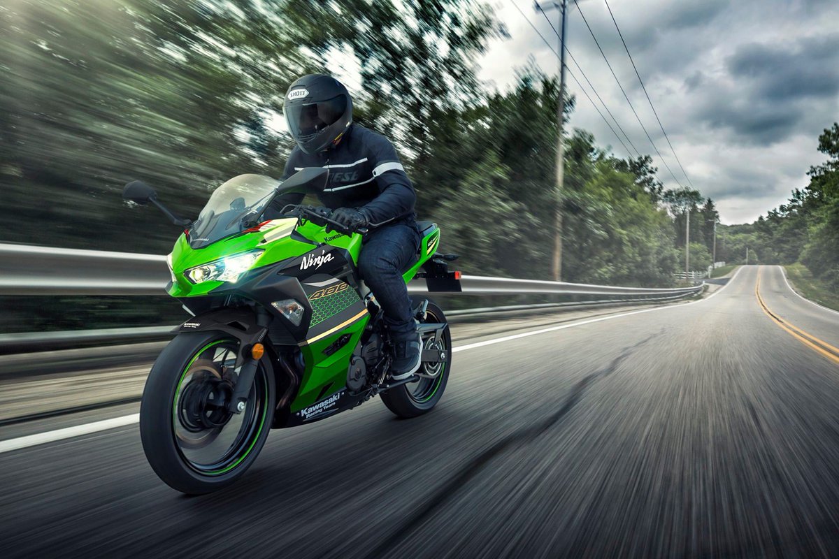 Strong engine performance and light handling means fun and easy! Any takers for the Kawasaki Racing Team edition colours on the 2020 #Kawasaki #Ninja400 ?