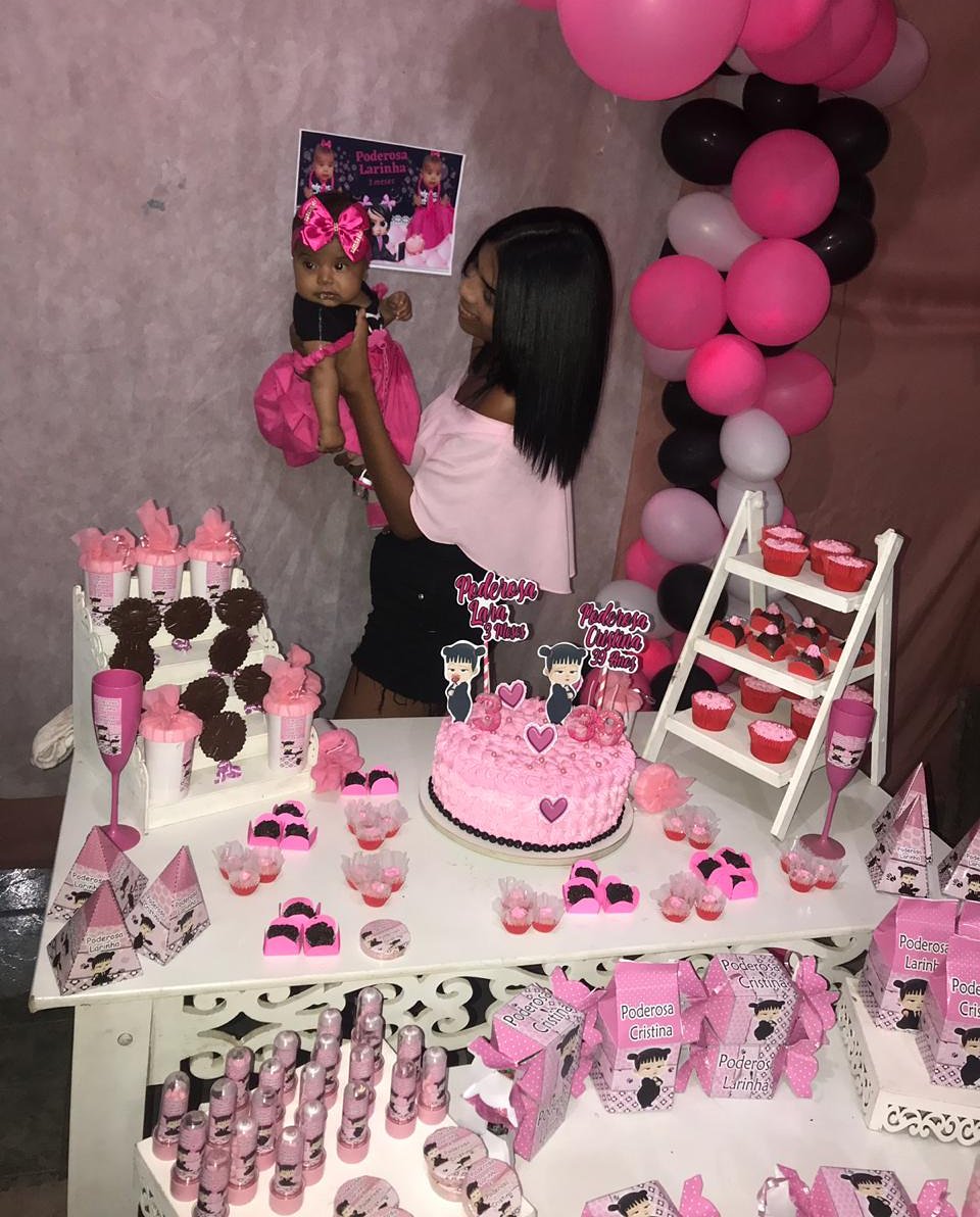 DryMelo7's tweet photo. Gratidão infinita a Deus pela sua vida filha, por ele ter feito tudo tão perfeito, e por cuidar tão bem da gente. Vai ser sempre tudo por você!! Te amo ♥️
#Terceiromesversario #poderosaChefinha https://t.co/R2RVAsdTdk