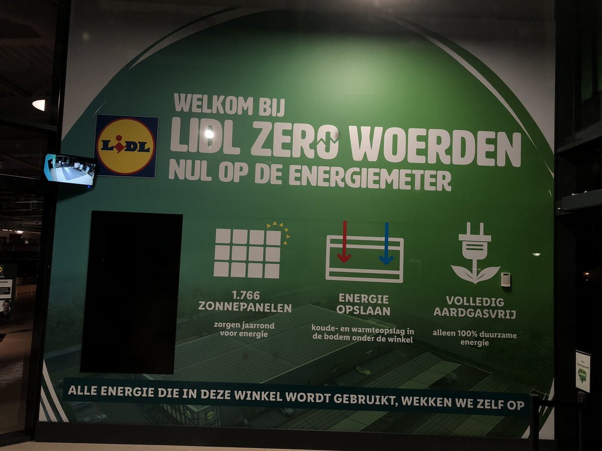 My_Leaf's tweet photo. Binnenkort ( 3 sept 2019 )  opent hier in #Woerden de nieuwe #solar powered @LidlNederland  . De @ABB_EVCharging Triplecharger met #Chademo #CSS en #AC doet het goed ! #nlcharge . Gefeliciteerd #lidl met deze prachtige locatie. https://t.co/9oceKSuwdk