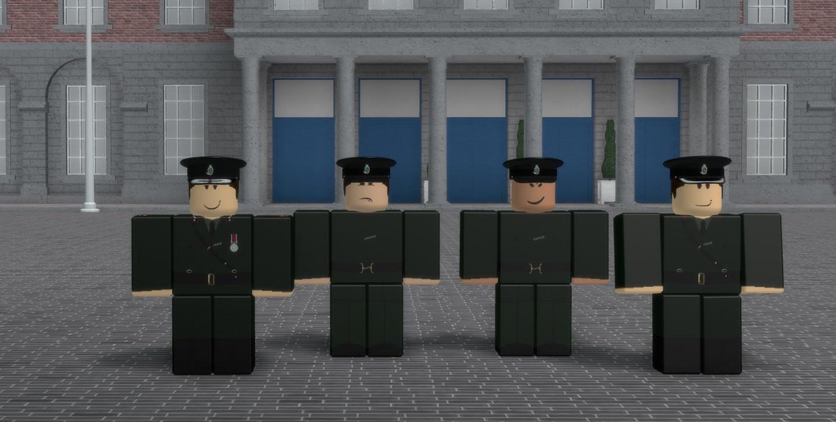 RIC_Roblox's tweet photo. The Inspector General has announced the commissioning of a new No.1 Uniform replacing the old. The uniforms were made by a new friend of the constabulary @flakconrbx https://t.co/4EFVjVTohj