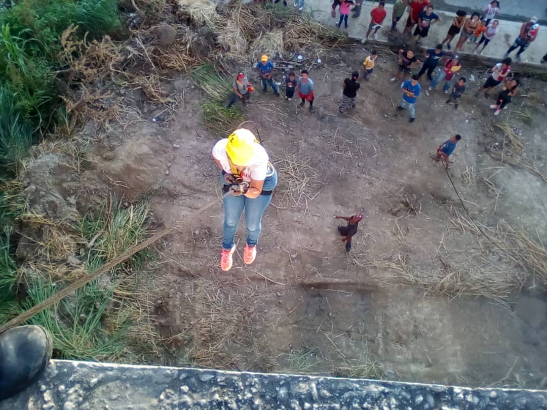 pcmbi's tweet photo. #30Ago Plan Vacacional Comunitario "Aprendo y Juego con Protección Civil" en el Urbanismo Antonio Ricaurte #MBI #Aula365 #Rapell .@VGRPC .@PCADREEDANCENT .@Brullerby_Suare .@randy2re .@PCivil_Ve .@droopy171 .@PC_Aragua .@direc_pcaragua .@LimonActivo .@NestorReverol #2019 https://t.co/0DLtNgACGb