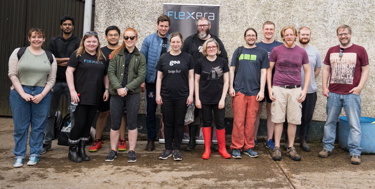 BelfastFlexera's tweet photo. In August, our summer interns organised a fantastic volunteer day at @CrosskennanLane animal sanctuary.

It was humbling to see how much work the staff and volunteers at the sanctuary put in to looking after their residents every day.

Thanks for having us! https://t.co/fy510s3sgq