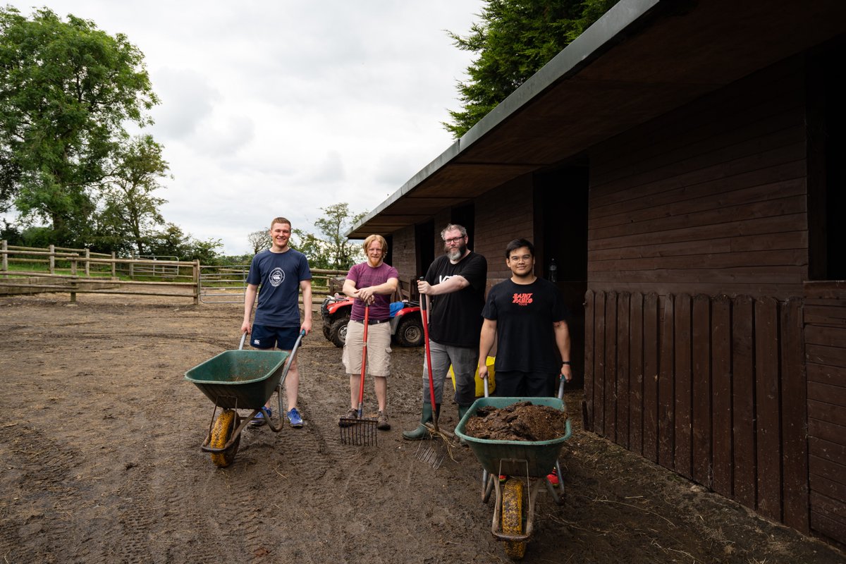 BelfastFlexera's tweet photo. In August, our summer interns organised a fantastic volunteer day at @CrosskennanLane animal sanctuary.

It was humbling to see how much work the staff and volunteers at the sanctuary put in to looking after their residents every day.

Thanks for having us! https://t.co/fy510s3sgq