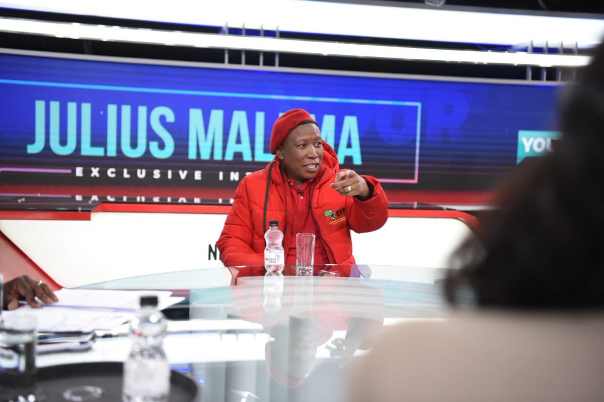 MbuyiseniNdlozi's tweet photo. Lets all tune into Chanel 405 on DSTV to see CIC @Julius_S_Malema in a roundtable discussion with JJ &amp; others #MalemaOn405 https://t.co/wGyQU2ktYv