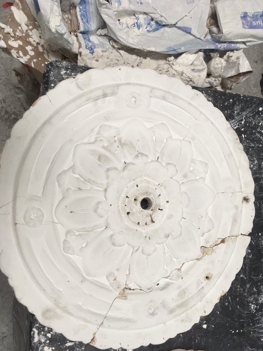 Amazing what this rose looks like with 200 years off paint Removed from it  love doing these 🙏🏻restoration job in Sheffield grade 2 listed building if you want youre mouldings putting back to the glory days please get in touch #restoration #herritage