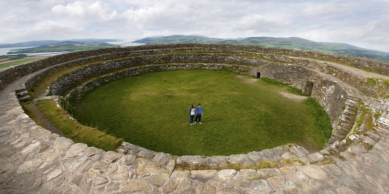 Donegal_Connect's tweet photo. Bookings are flying for the 4 free tours taking place as part of Donegal Connect. Check out the Inishowen tour on 2nd Oct: https://t.co/YfeFMMoBU6 https://t.co/hYp0MK3S5a