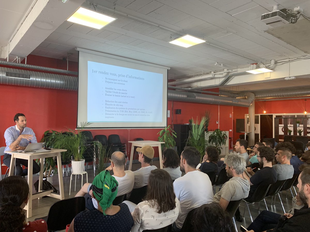 LeWagonBordeaux's tweet photo. « Il faut une réunion hebdomadaire pendant toute la durée du projet avec le client pour garantir sa satisfaction et être sûr que le projet va dans la bonne direction »
.
#WagonBdx #Développeur #Tech #Entrepreneurs #Startups #ProjetWeb https://t.co/x0wjtnVb8r