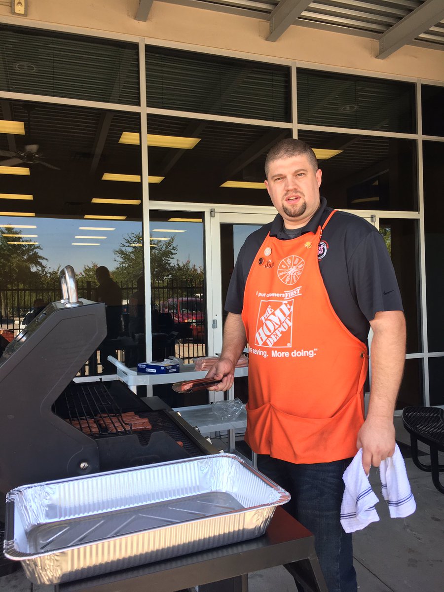 thdsdc5752's tweet photo. Labor Day Grillin! https://t.co/6V0WNcEQZ5