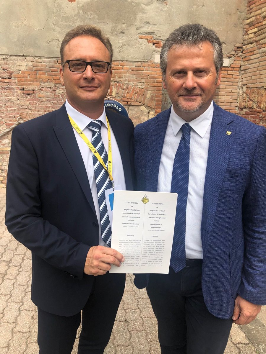 comunevenezia's tweet photo. #SicurezzaPartecipata |A #Venezia il convegno di #Eunwa, circuito internazionale del Controllo e Sorveglianza di Vicinato: firmata la “Carta di Venezia”
➡Il consigliere @EnricoGavagnin: "Un punto di partenza per allargare questi temi a tutta Europa"
🔍 https://t.co/yavbt95OY1 https://t.co/5l2v0eYTVE