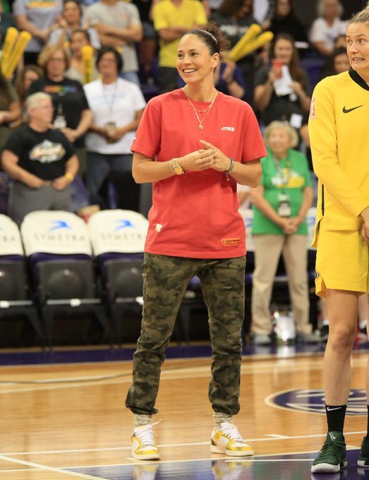 thebaddiegalore's tweet photo. a thread of sue bird's fashion drip 💦
something we didn't even know we needed https://t.co/mFajkNsSLf