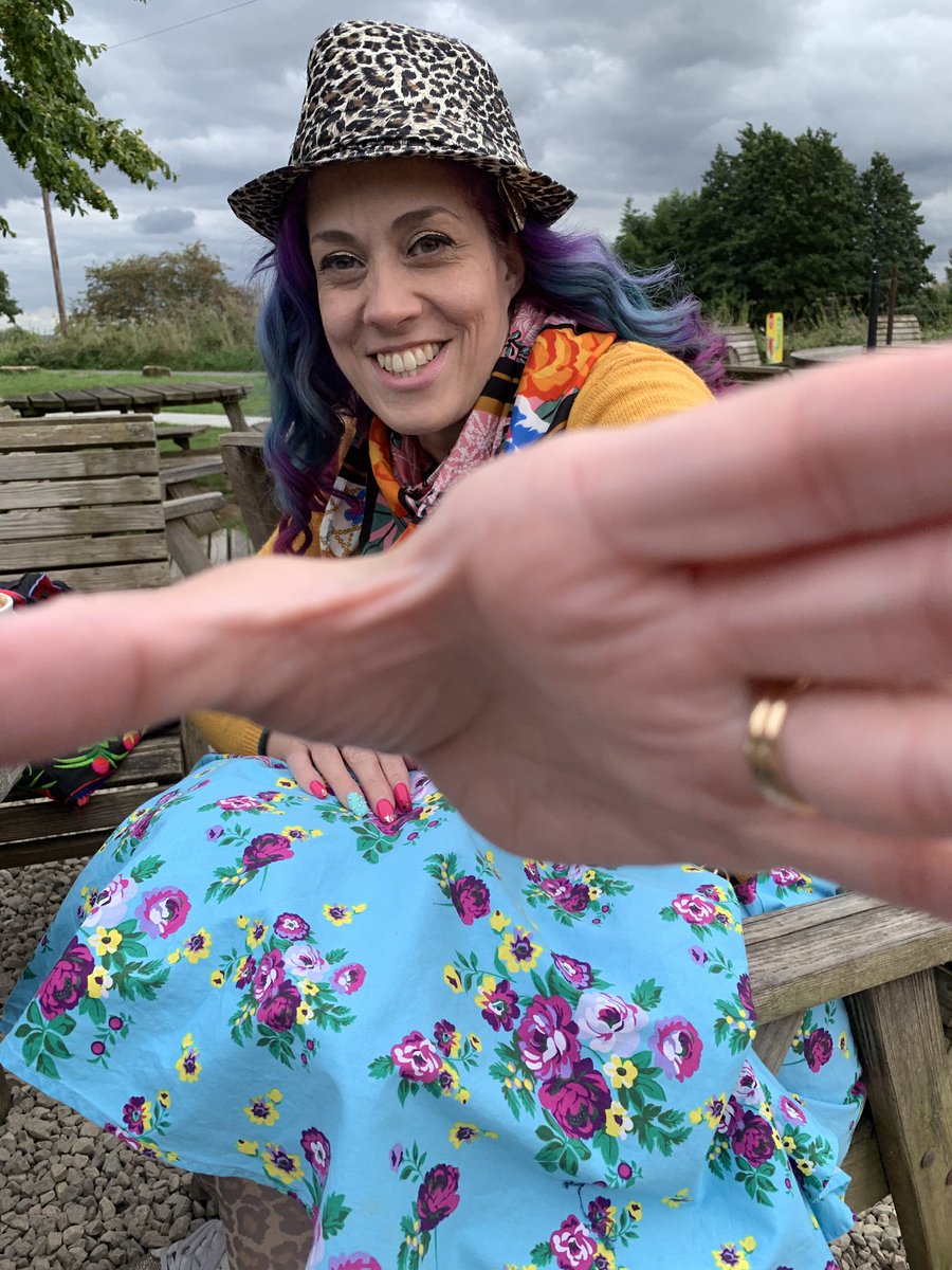 tamar_whyte's tweet photo. #HattonLocksCafe where we did wedding planning & who catered scones for our afternoon tea. They served it in cute frilly mix n match aprons that I sourced off Wish - good sense of humour 😂😂😂 #AnniversaryTour https://t.co/o8TFmX7rSK