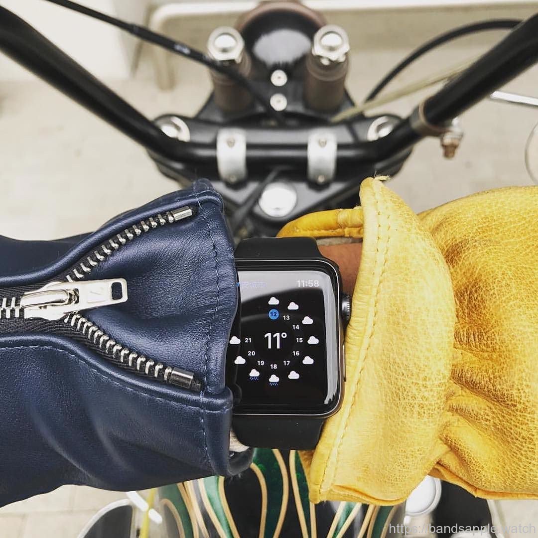 BandsAppleWatch's tweet photo. Tag @bandsapplewatch and a friend who would love this! 

Active link in BIO ... https://t.co/FVsNu1sXhD https://t.co/w08cYeWO4q