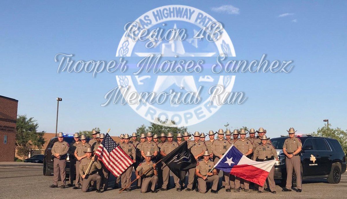 TxDPSWest's tweet photo. 💙 🇺🇸 🙏🏻El Paso DPS Troopers run a mile in full uniform in memory of Trooper Sanchez 💙 🇺🇸 🙏🏻 https://t.co/363SdhfgC9