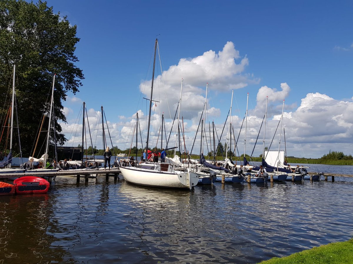 lyceumdegrundel's tweet photo. Zeilwerkweek klassen 4H en 4V. Veel plezier daar! https://t.co/xmVEv19Xmw