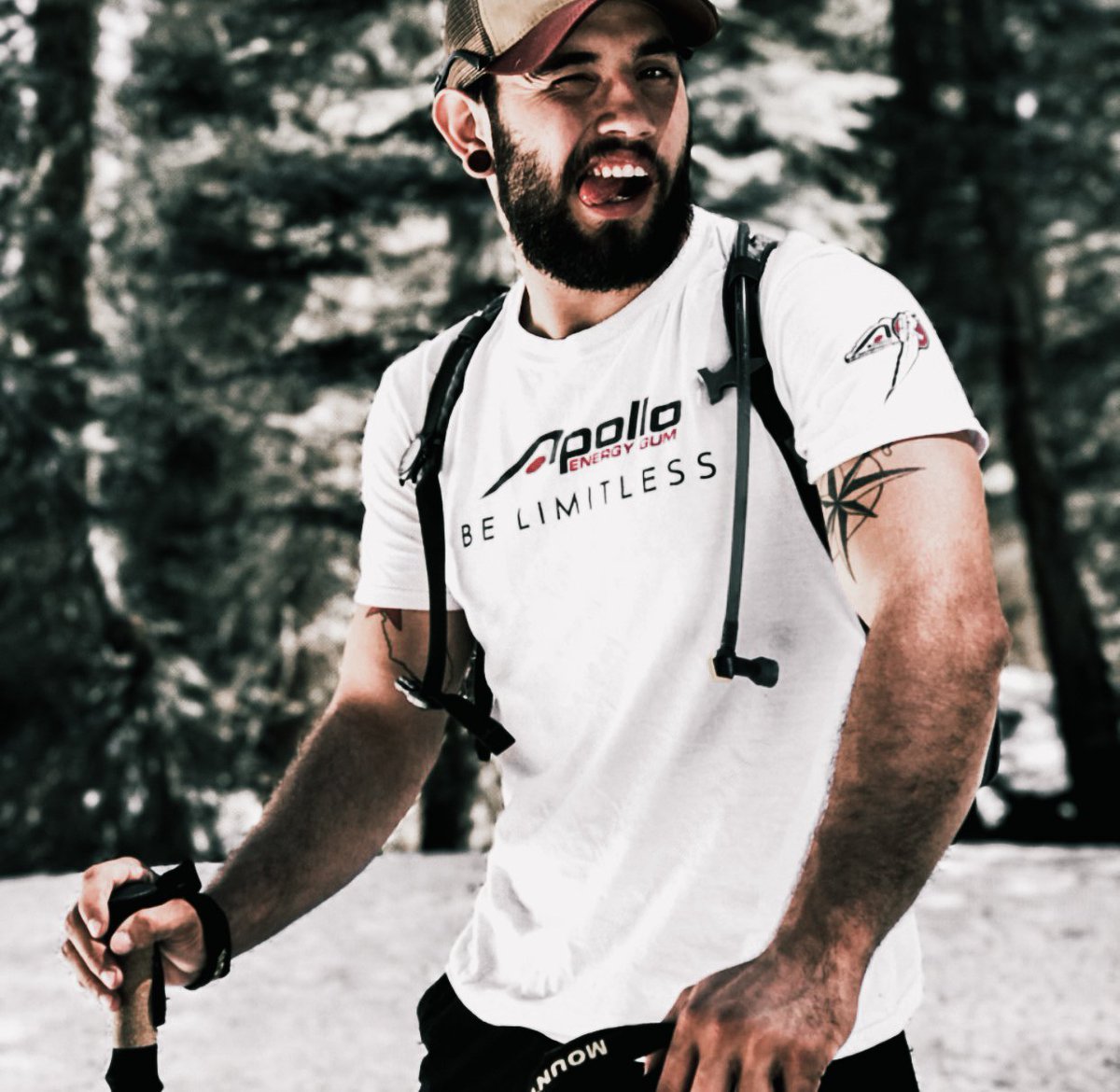 Sometimes coming across snowy conditions on hikes is inevitable, especially in the rockies. When that happens, your body requires much more energy to trek through the powder and ice. Always make sure to #packapack of Apollo to get you to the top! 🗻❄️ #apolloadventures