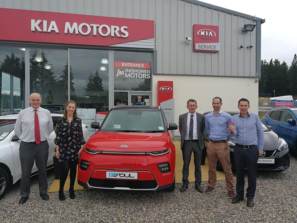 Shoplk1's tweet photo. #MondayDrive Meet Pauric, Kristina, Liam, Aidan and Seamus from @InishowenMotors They stock a huge range of new & used Nissan & Kia models. They have over 150 used cars in stock and provide servicing and parts! #AllThingsAuto #Letterkenny #Donegal #shopLK #HasToBeLetterkenny https://t.co/qkPwe4SJKZ