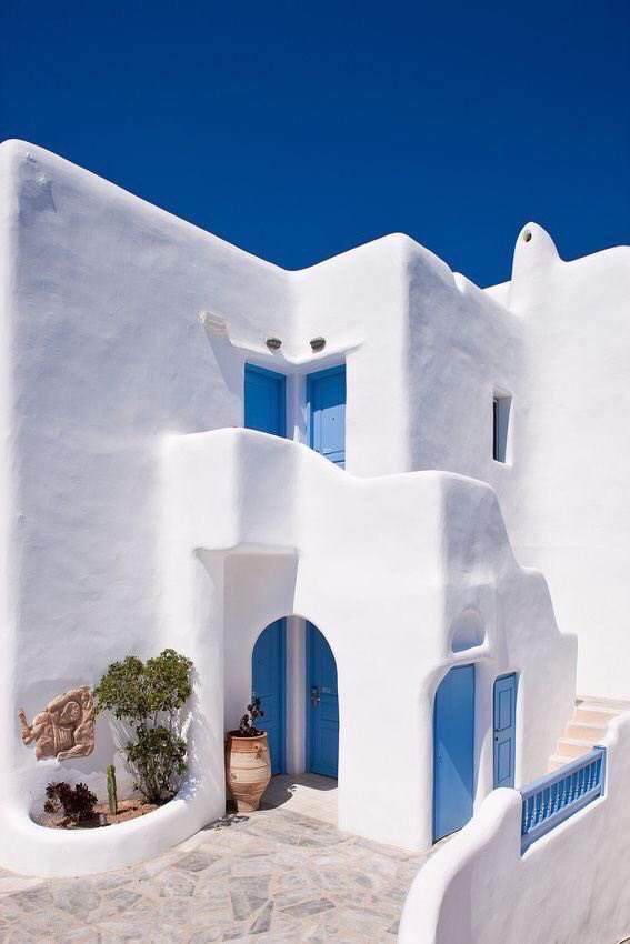 TRVLCreative's tweet photo. Santorini https://t.co/wMfFKj5p6B