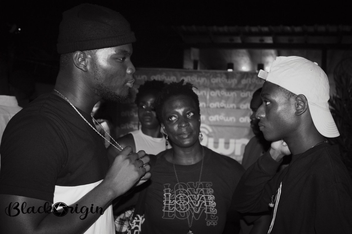 themjlarry's tweet photo. @YungPabiMusic @TYPEglobal @Jojo_Fokn @MagnomBeats
#RWMOH
#BBnZLiveBar
#BlackOrigin https://t.co/fPBqjIiqfl