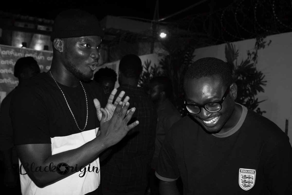 themjlarry's tweet photo. @YungPabiMusic @TYPEglobal @Jojo_Fokn @MagnomBeats
#RWMOH
#BBnZLiveBar
#BlackOrigin https://t.co/fPBqjIiqfl