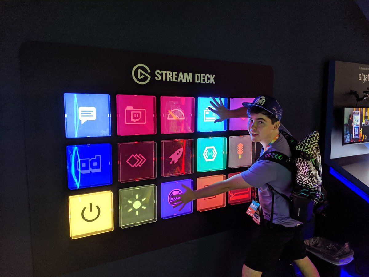 MasonBurn's tweet photo. #MegastreamDeck @CORSAIR @elgatogaming https://t.co/PzKWupv0MV