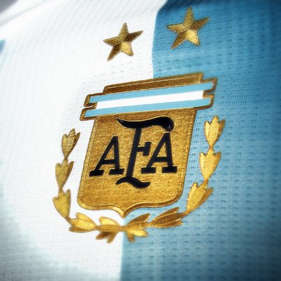 DiarioOIe's tweet photo. ¿SON NECESARIAS LAS FECHAS FIFA?🤔 
Un estudio de @INDECArgentina dice que para el 80% de la gente NO lo son, y para el 20% SI los son. 
La conclusión a la que llegó el Instituto Nacional de Estadística y Censo, fue: "No importa si lo son o no, siempre terminamos dando pena jaja" https://t.co/DQ7e03DD8W