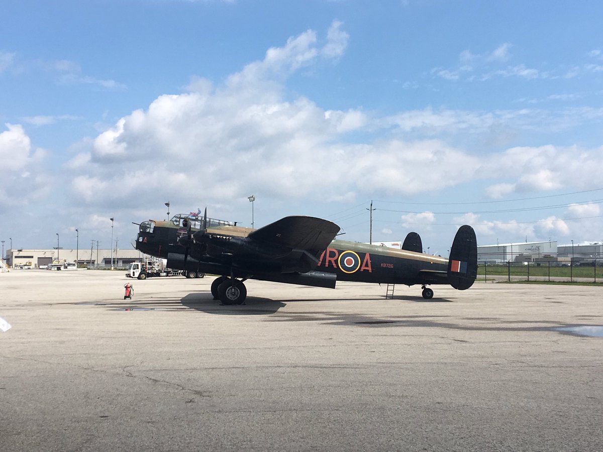 Sasajewun's tweet image. Lancaster CVRA is about to take to the skies! At @CWHM once again. #Lancaster #Flyingmuseum #Warplane