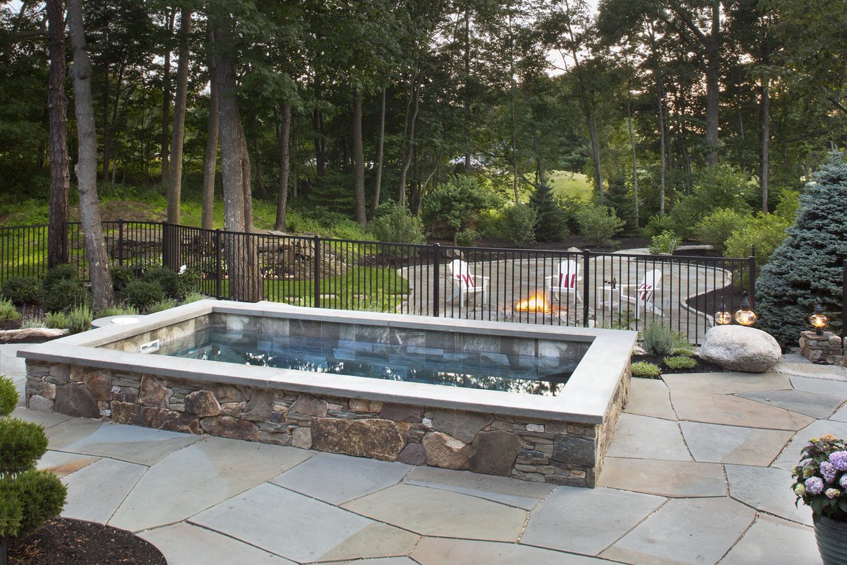 SoakeSales's tweet image. #LaborDay weekend is best spent relaxing by the fire pit and a Soake Pool. 🇺🇸

Photo credit: Tim Murphy/ Foto Imagery

#soakepool #labor #day #weekend #relax #plungepool