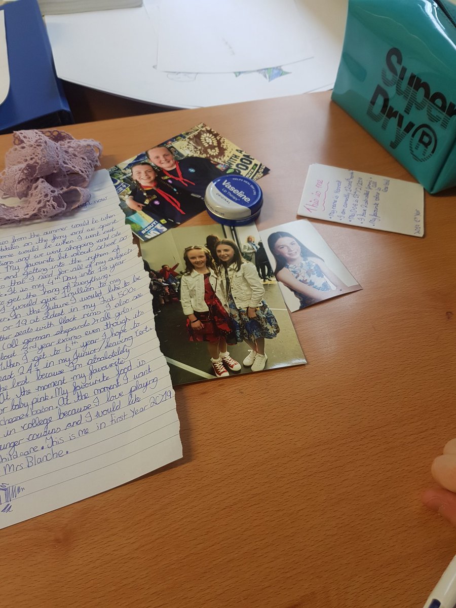 LuskCCHistory's tweet image. Students learning about types of sources. Creating timecapsules about themselves to be given to them in 6th year. Includes items from home, booklets all about them, letter to future selves and string to measure their height. #histedchat #juniorcyclehistory #makinglearningreal