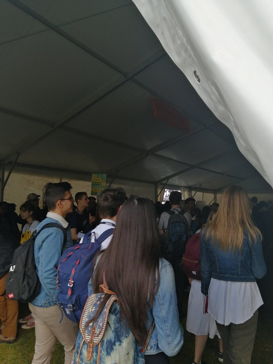 NOWMaconezie's tweet photo. We went to the UofA's clubs fair and it was WILD! So many awesome people excited to be heading back to school tomorrow! #1023NOWRadio #NOWTrucksicle
@NOWTrucksicle https://t.co/tbrZHiZfvN