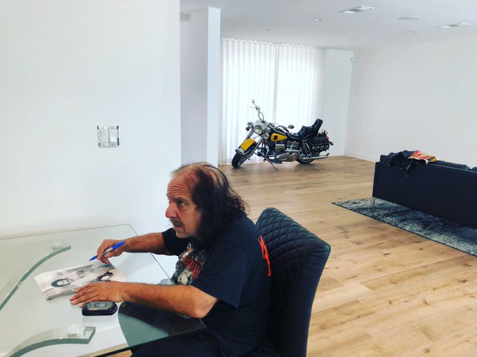 I had a very productive weekend and even got to sign a bunch of autographs for fans. Happy Labor Day<a href="/tag/tbt"class="tags"><span>#tbt</span></a>