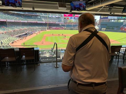 krodfox5's tweet photo. BOBBY COX UPDATE!!!
Scenes that would've been considered a miracle 5 months ago!!!
The Ol' Skipper is back where he belongs!
#Braves #fox5atl #fox5sports https://t.co/LXfog1bSDK
