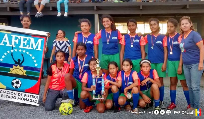 FVF_Oficial's tweet photo. Sulmona FC y Monagas SC se titulan en la Serie Oro femenino de Aso-Fútbol Monagas | #FVF | #Asociaiciones | https://t.co/xuUQNPEHO6 https://t.co/lUNlQcFY9b