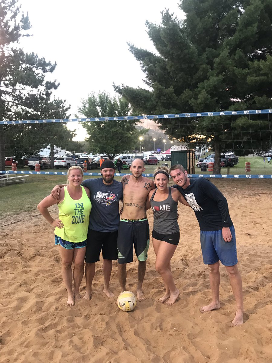 heatherfalkner's tweet photo. What a beautiful day for volleyball! After 19 games, we finished 2nd! What a fun, long day! #volleyball #LaborDayWeekend2019 #friends #laughter #funtimes https://t.co/tlx4Jgq6Tz