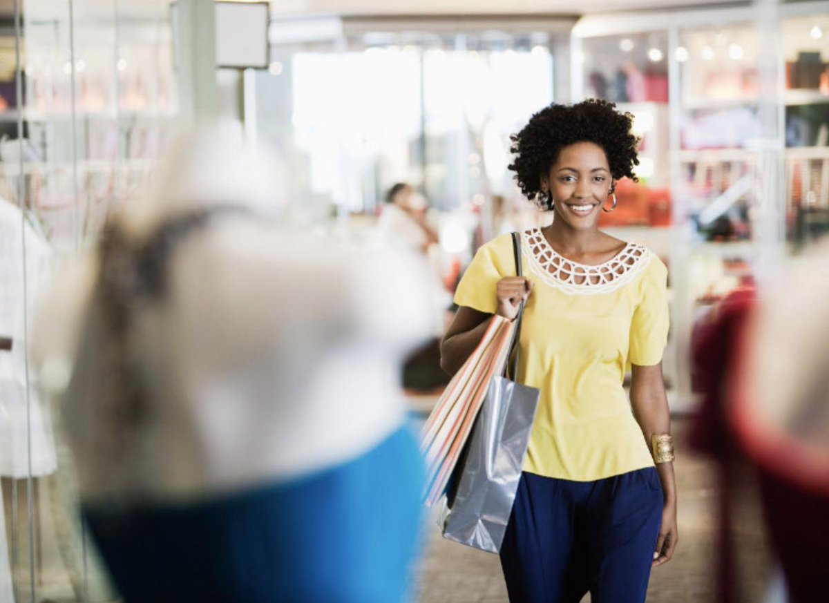 Within 3 years of investing in #CX, companies can expect to see a 70% increase in revenue. But how exactly do you improve experiences? Understand your customers better, define your CX vision &amp; create an emotional connection <a href="/SimonTheoDavies/">Simon Davies</a> bit.ly/2L8P6Wj