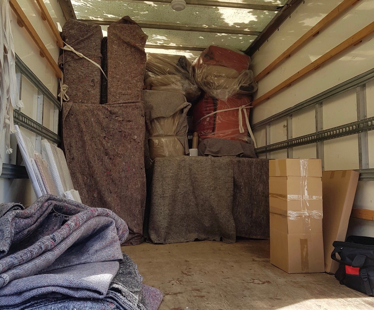 Smooth Move Removals tweet media