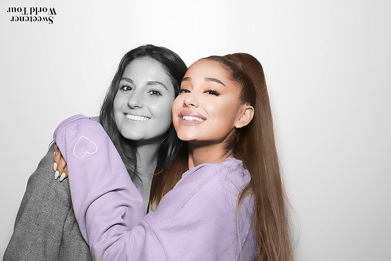 recoloursofari tweet picture