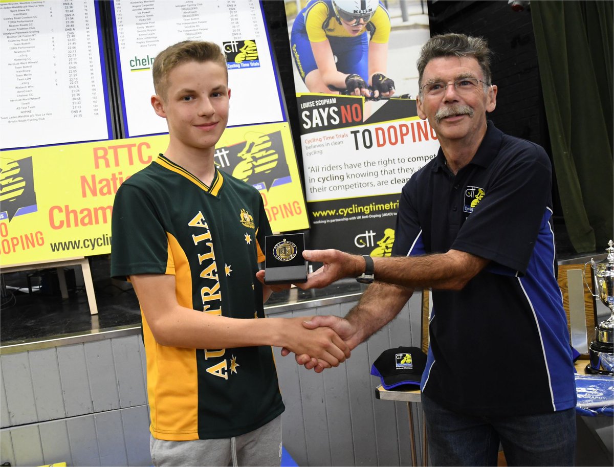 VeloUK's tweet photo. Medals! First four pics of the medal presentation at the 10 champs - I like the young lad with an Aussie top on.... I was doing TTs in Oz at his age LoL.... Also features the world class &amp; medallist @EBackstedt6 .... #congratseveryone https://t.co/qViMz1ZaR7