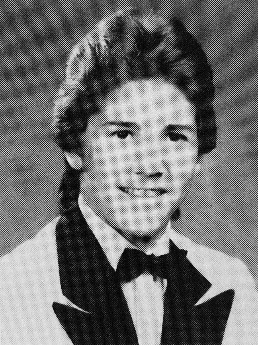 ARHS's tweet photo. Our thoughts and prayers to the family and friends of Gregory Fudala, Class of 1985, who passed August 27th. #AlwaysAR
Obit: https://t.co/MDWekED7KP
"Come to me, all you who labor and are overburdened, and I will give you rest." https://t.co/xaIVkZ5Z9m