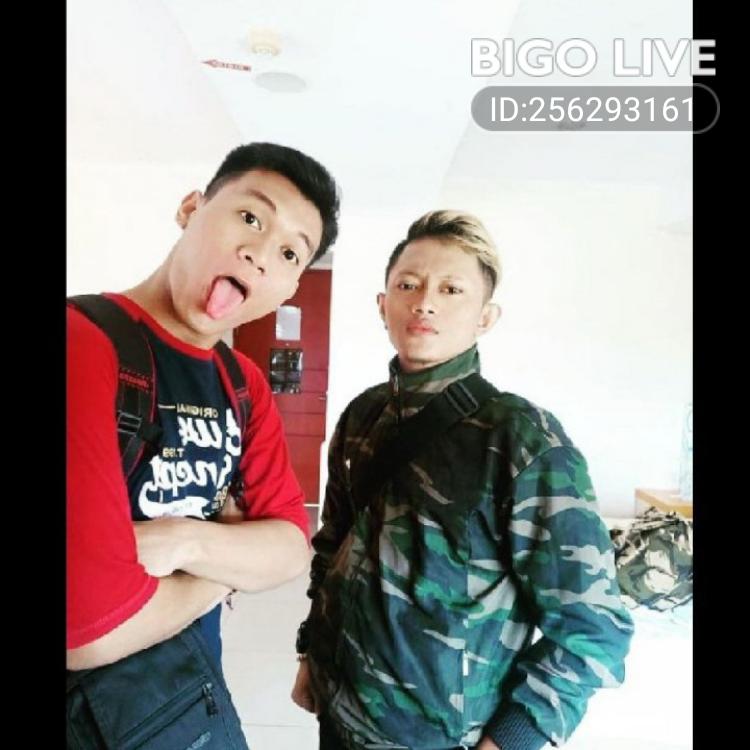 ALIBABA75280620's tweet photo. Come and see ⚜️RCTˢᵗᶱᵖMYSTERY's LIVE in #BIGOLIVE: ALAS BESOWO GENDERUWO  
https://t.co/IRDa5809ko https://t.co/33M1sTeYZX