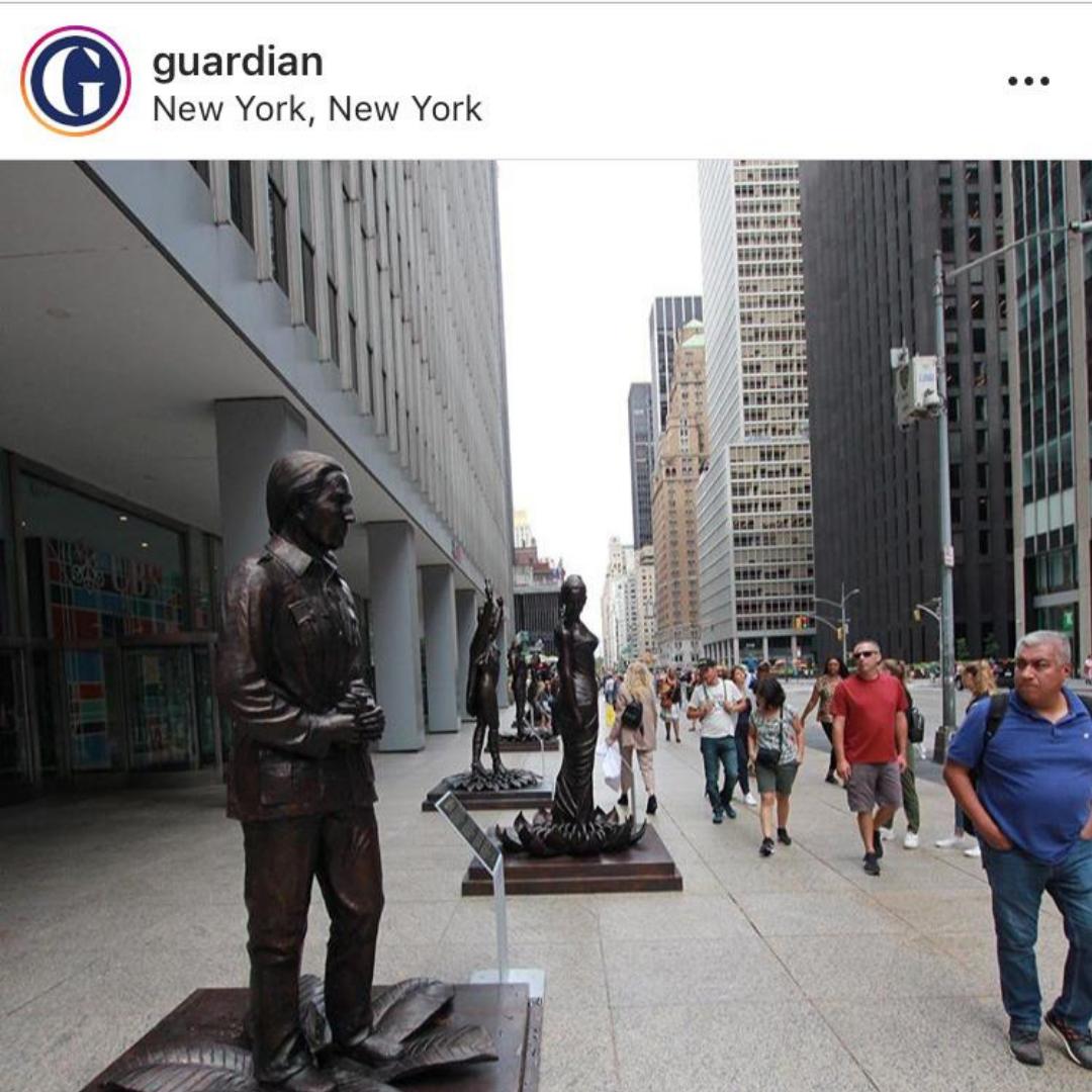 FriendslineIntl's tweet photo. Today's #MondayMotivation 💪 courtesy of @theguardian - 10 bronze statues depicting inspirational women were unveiled in the heart of New York City earlier this week to mark #WomensEqualityDay #inspiration #women #feminism #motivation #goals #inspire #innovation #education https://t.co/85ahc4U9lO