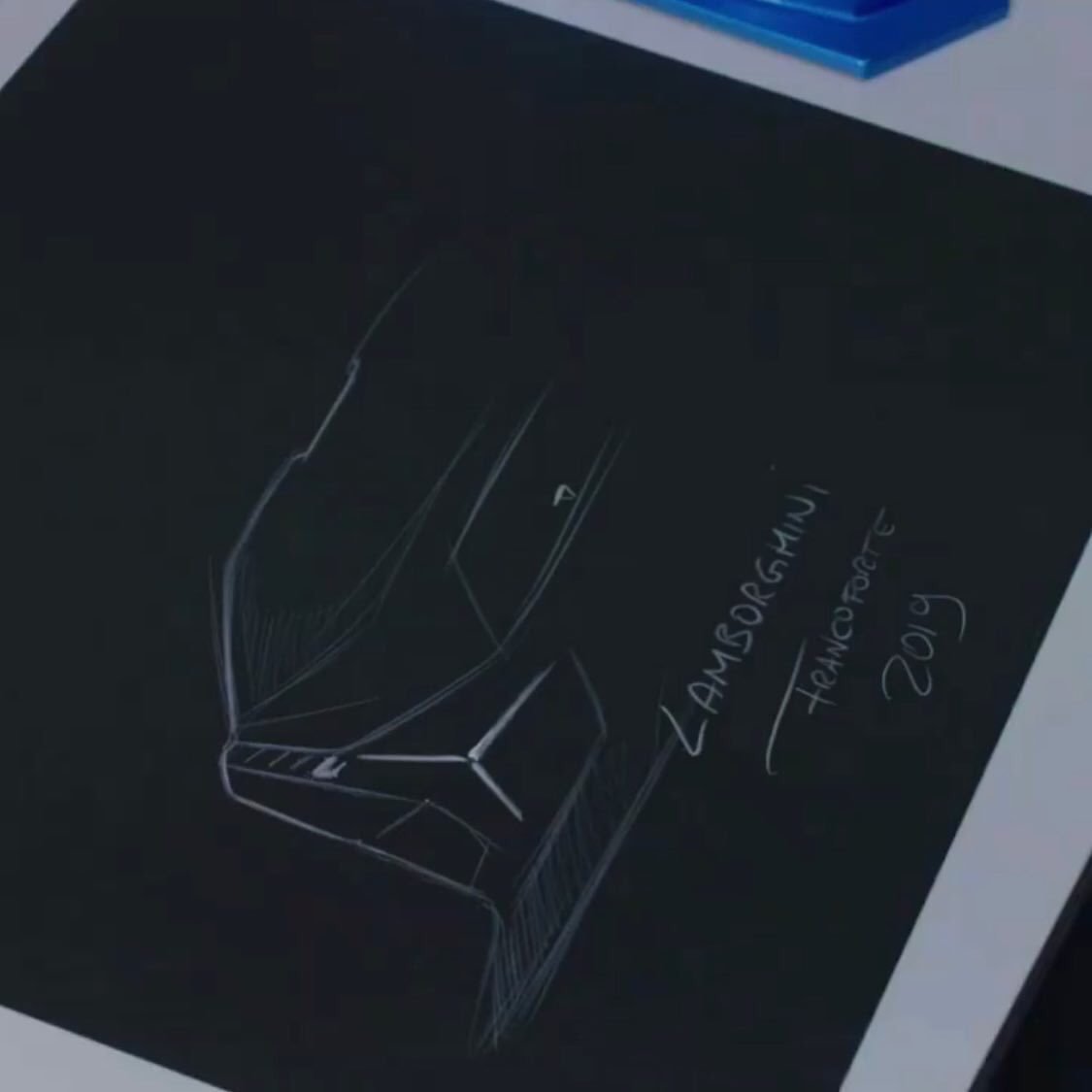 RealCarsSA1's tweet photo. Lamborghini has teased its upcoming new hypercar, code named #lb48h . Not much is known about it other than it will be a V12-hybrid with approximately 1000hp and that they’re all sold...🤯 Please put away that checkbook. @Lamborghini @Ferrari https://t.co/J7VMfq9Ve2