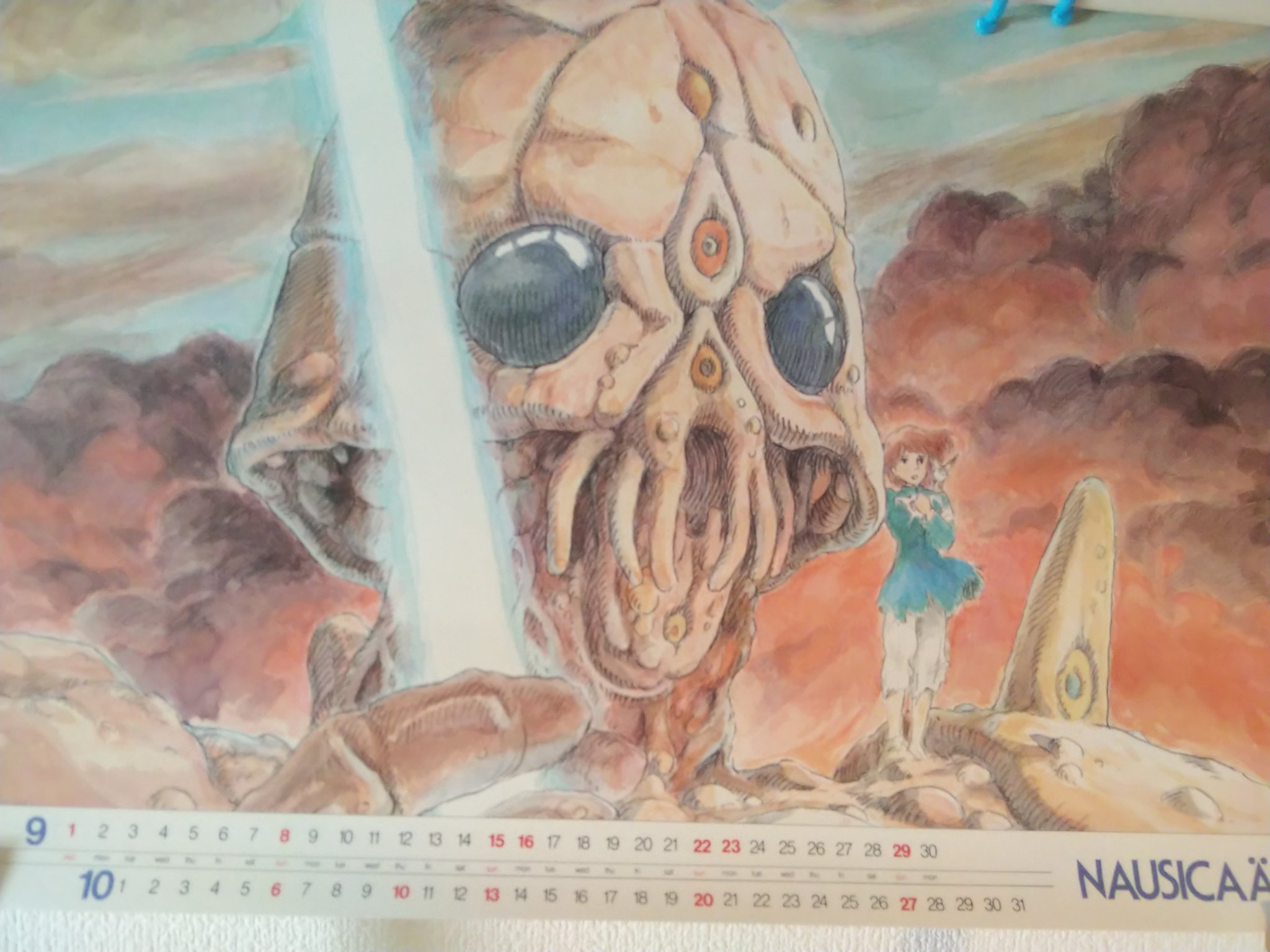 三馬力 9月の書下ろしナウシカカレンダー このカレンダーが販売されたのは1984年の後半ですが 漫画 で巨神兵が復活するのはアニメージュ1991年5月号の連載 実に7年も前にものすごいネタバレしてました 笑 風の谷のナウシカ T Co Oahq7nrp7w