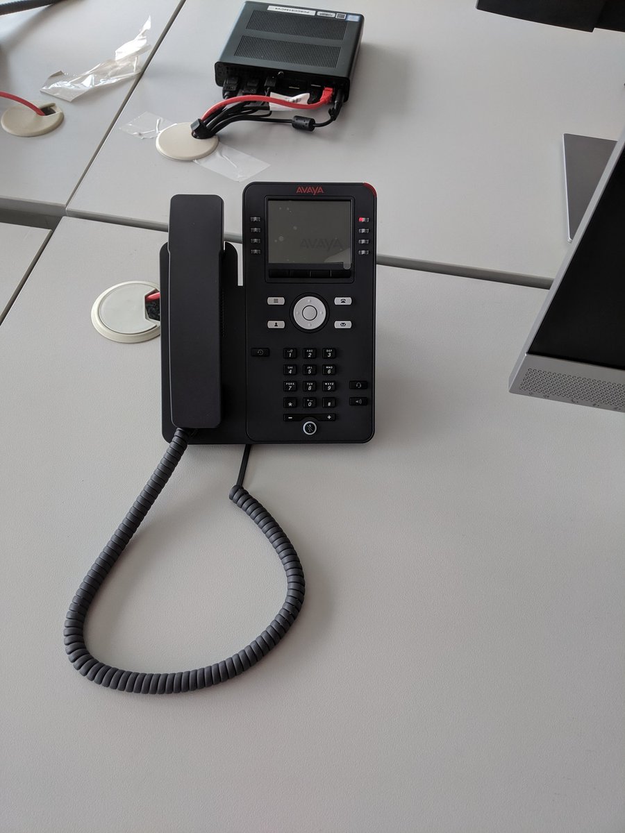 dewicomnl's tweet photo. Vorige week installatie voorbereid voor nieuwe vestiging Sligro Distributie Centrum Deventer. https://t.co/mQctc2ZCG9