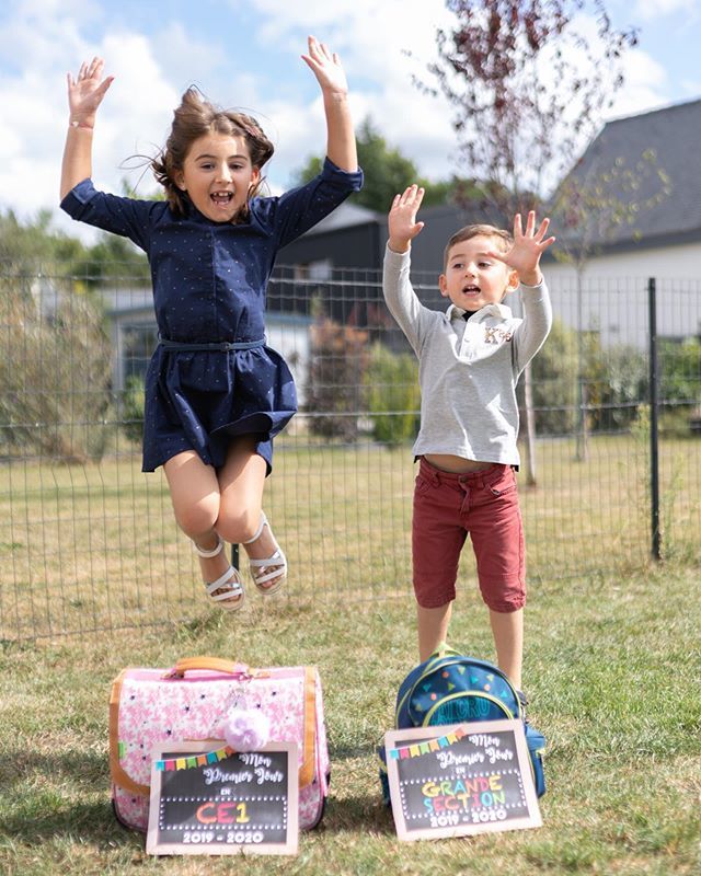 Ookiescake's tweet photo. Retour à l’école pour nos deux gourmands d’amour !! Tout s’est très bien passé ❤️ 📚Et vous ? comment s’est passée votre rentrée ?🖍 https://t.co/6BiQE5EwRv https://t.co/ImdHWbdbWS