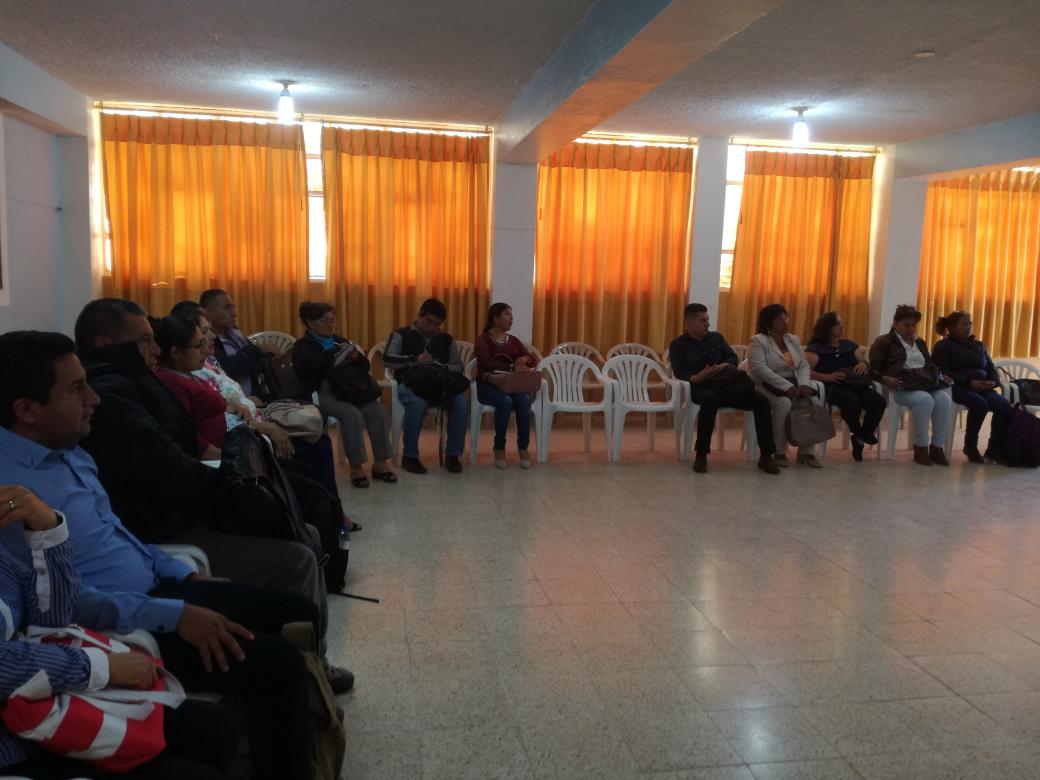 Guadalu69841623's tweet photo. Hoy/ se realiza  talleres de asesoría para orientar en la construcción de la PPI, dirigido a las IE, Directivos y docentes de la Dirección Distrital 11D03 Paltas Educación, dirigido por la asesora educativo Ruth Hidalgo.
#SomosEducación 
@magdasalazarg https://t.co/a01lw45rdV